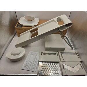 PAMPERED CHEF ULTIMATE MANDOLINE 1087 IN BOX With Instructions Complete - NICE